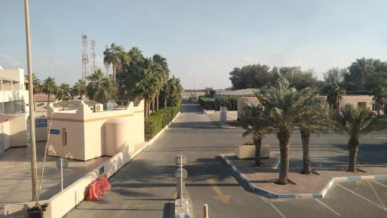 الزلاق منتجع بحرين بيتش المظهر الخارجي الصورة